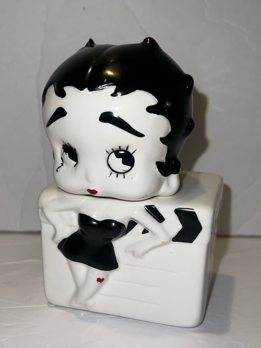 Vintage 90s Betty Boop Clapperboard Salt & Pepper Shaker Set